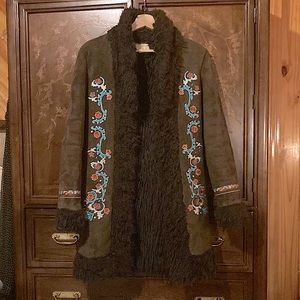 Blanc Noir kharma Faux-fur Afghan coat